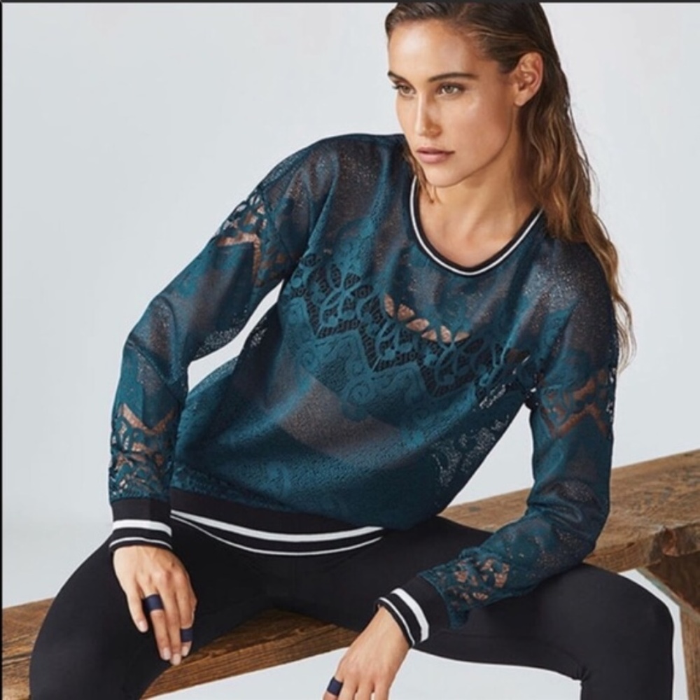 Fabletics Emerald Sophie Lace Top Size Small